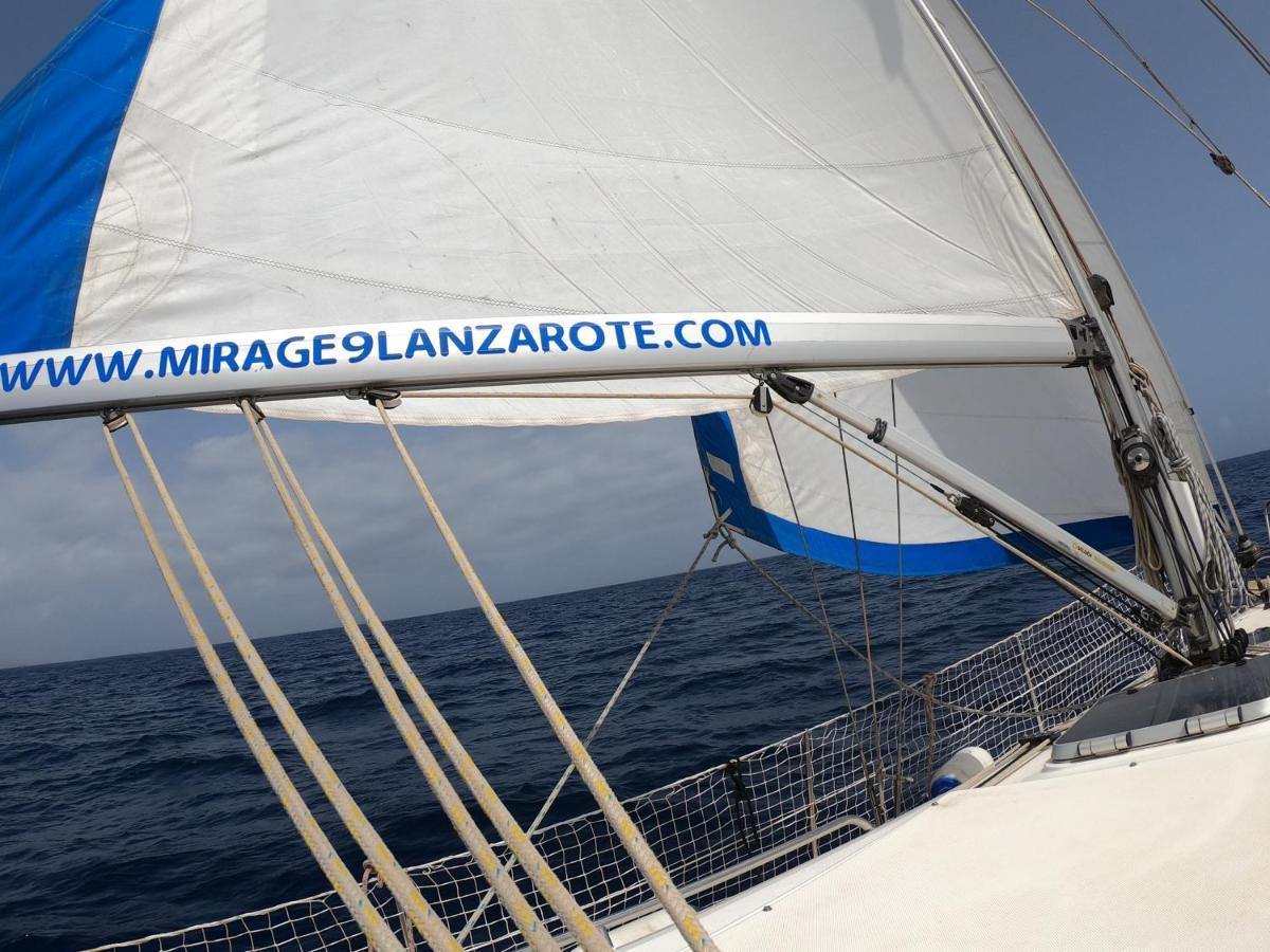 Отель Magnifico Barco En La Graciosa Калета-де-Себо Экстерьер фото